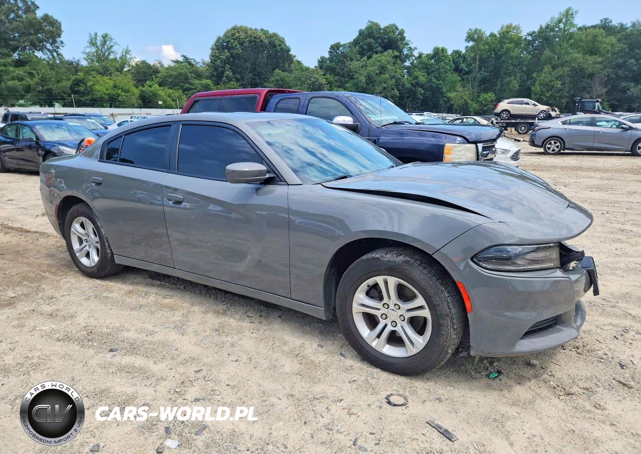 2019 Dodge Charger Sxt VIN:2C3CDXBG0KH695930 - 4