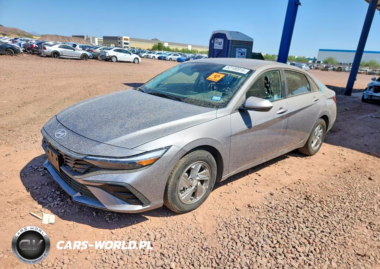 2025 Hyundai Elantra Se – zdjęcie 1 z 12