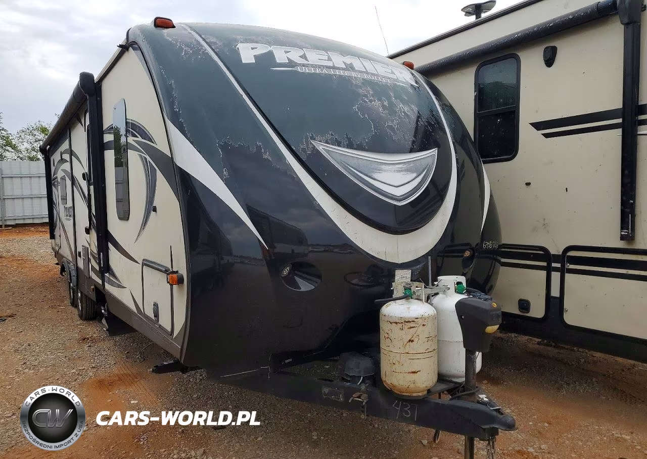 2016 Keystone Premier Camper