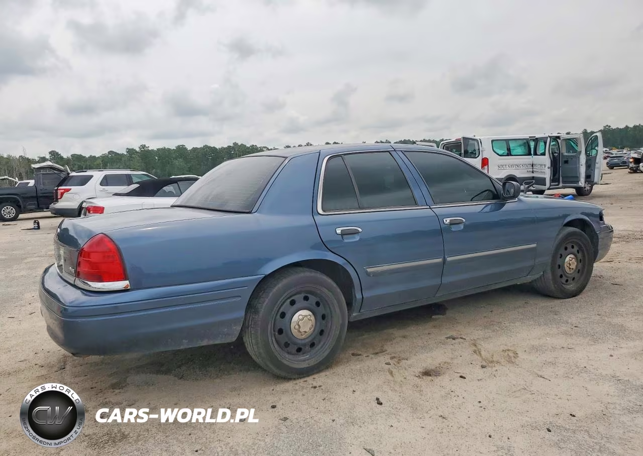 2010 Ford Crown Victoria Police Interceptor VIN:2FABP7BVXAX141558 - 3