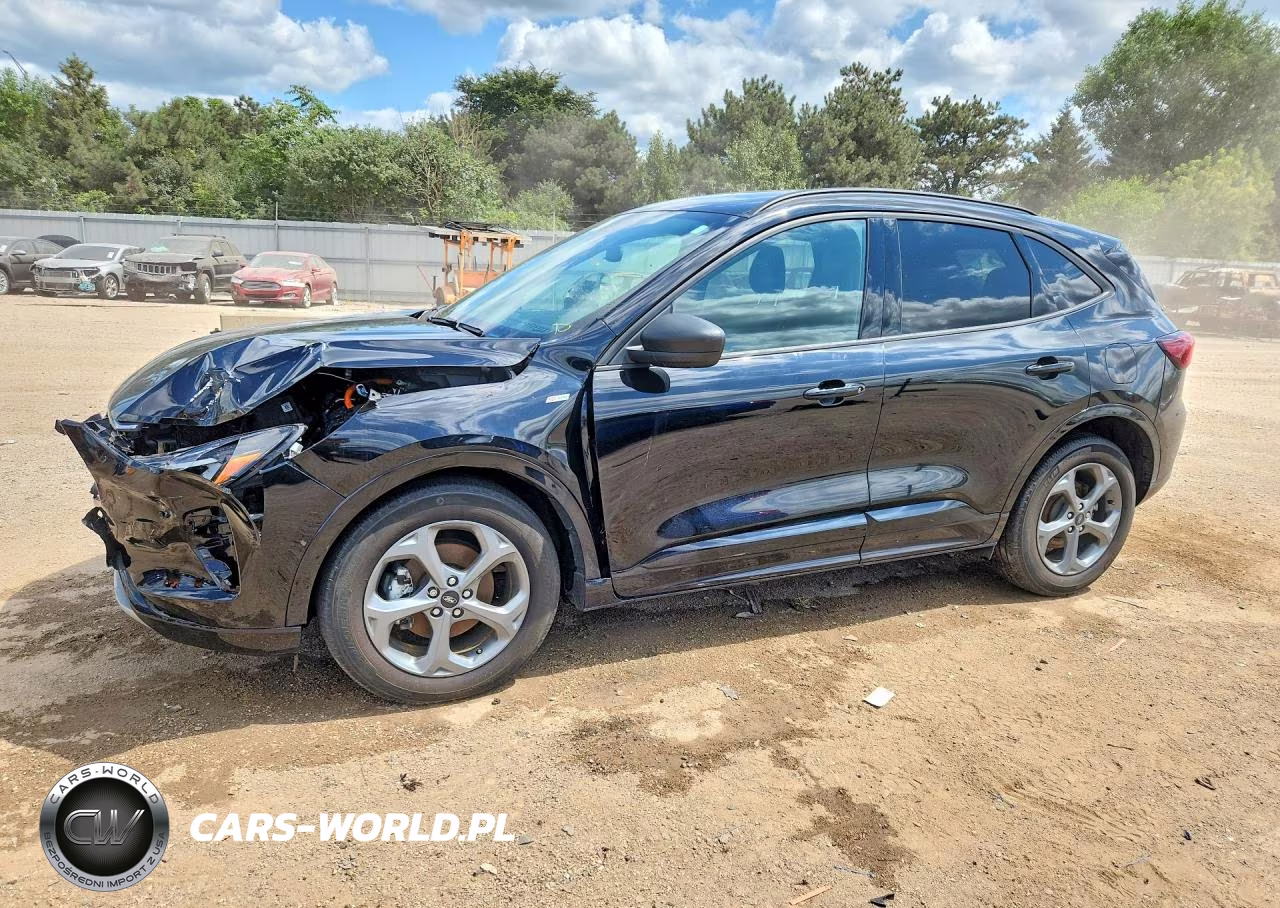 2023 Ford Escape St Line – zdjęcie 1 z 12