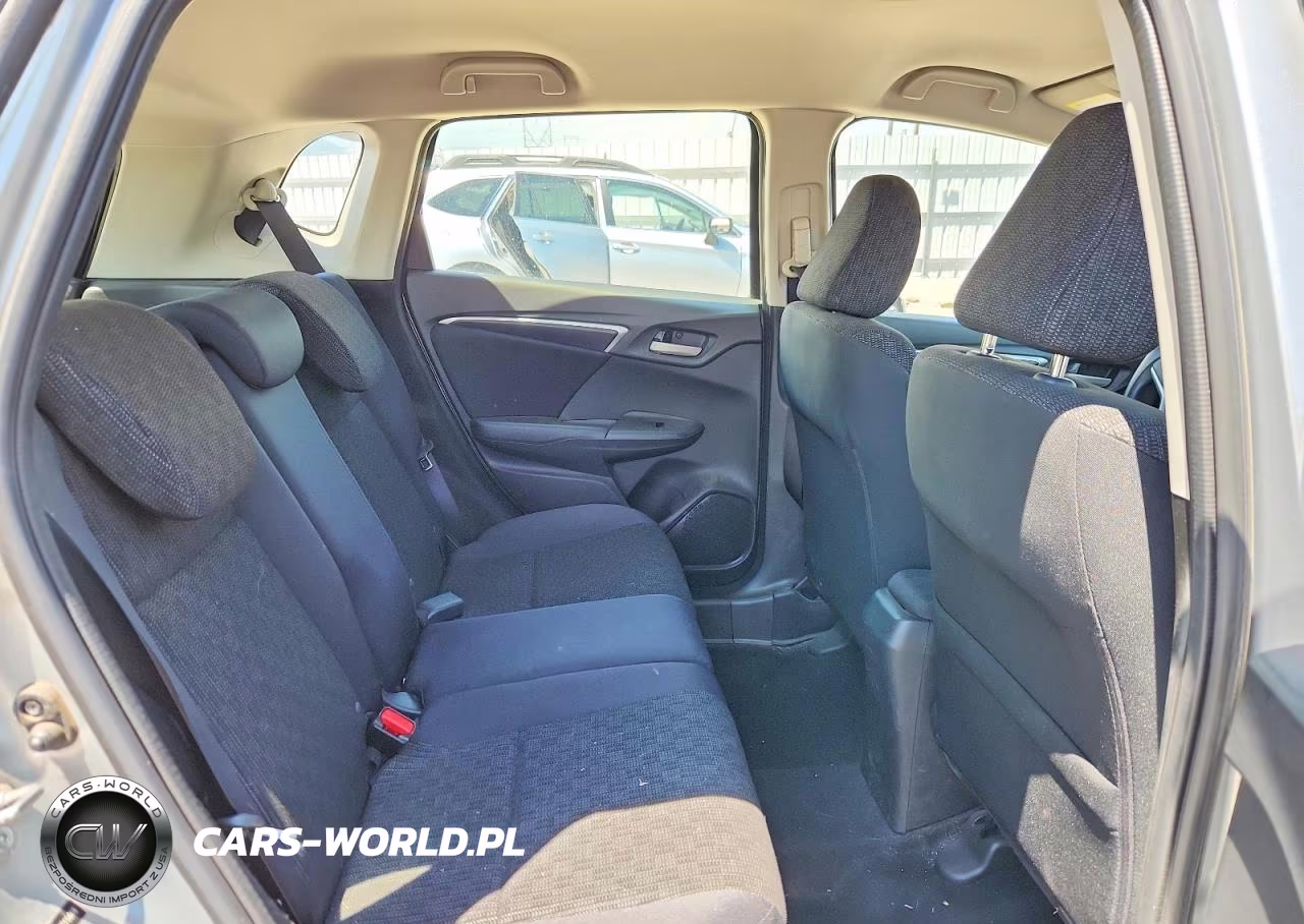 2016 Honda Fit Lx VIN:JHMGK5H56GX015608 - 10