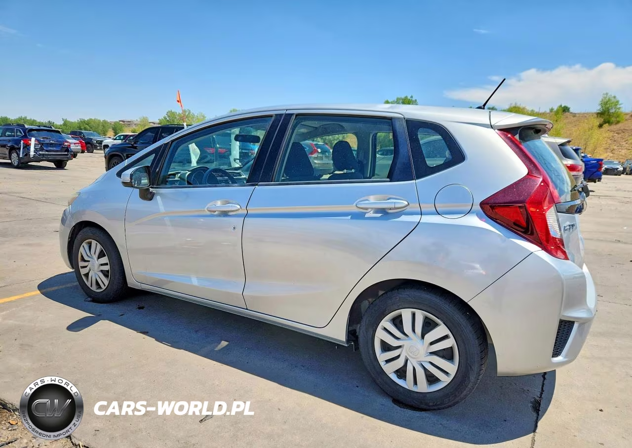 2016 Honda Fit Lx VIN:JHMGK5H56GX015608 - 2
