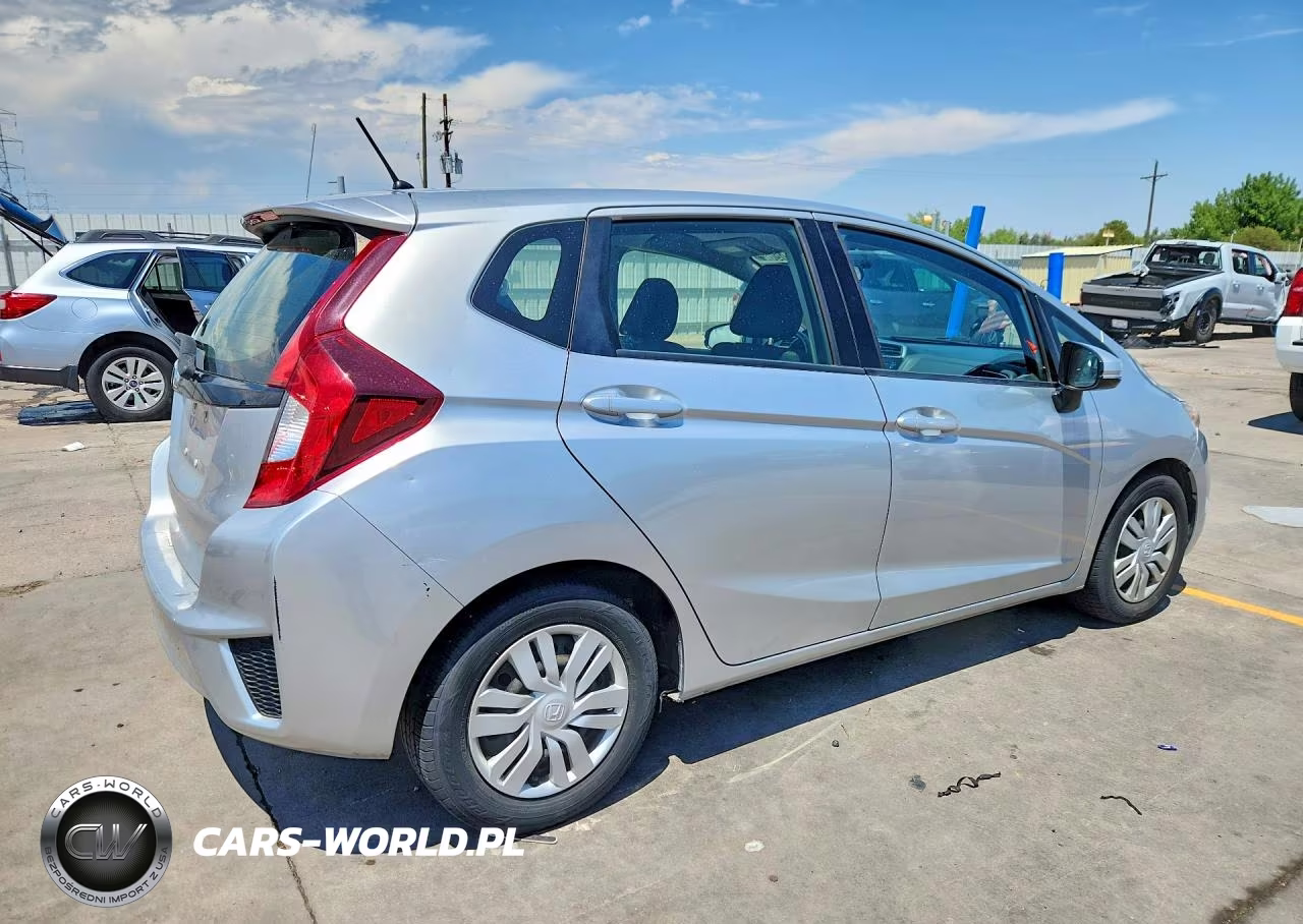 2016 Honda Fit Lx VIN:JHMGK5H56GX015608 - 3