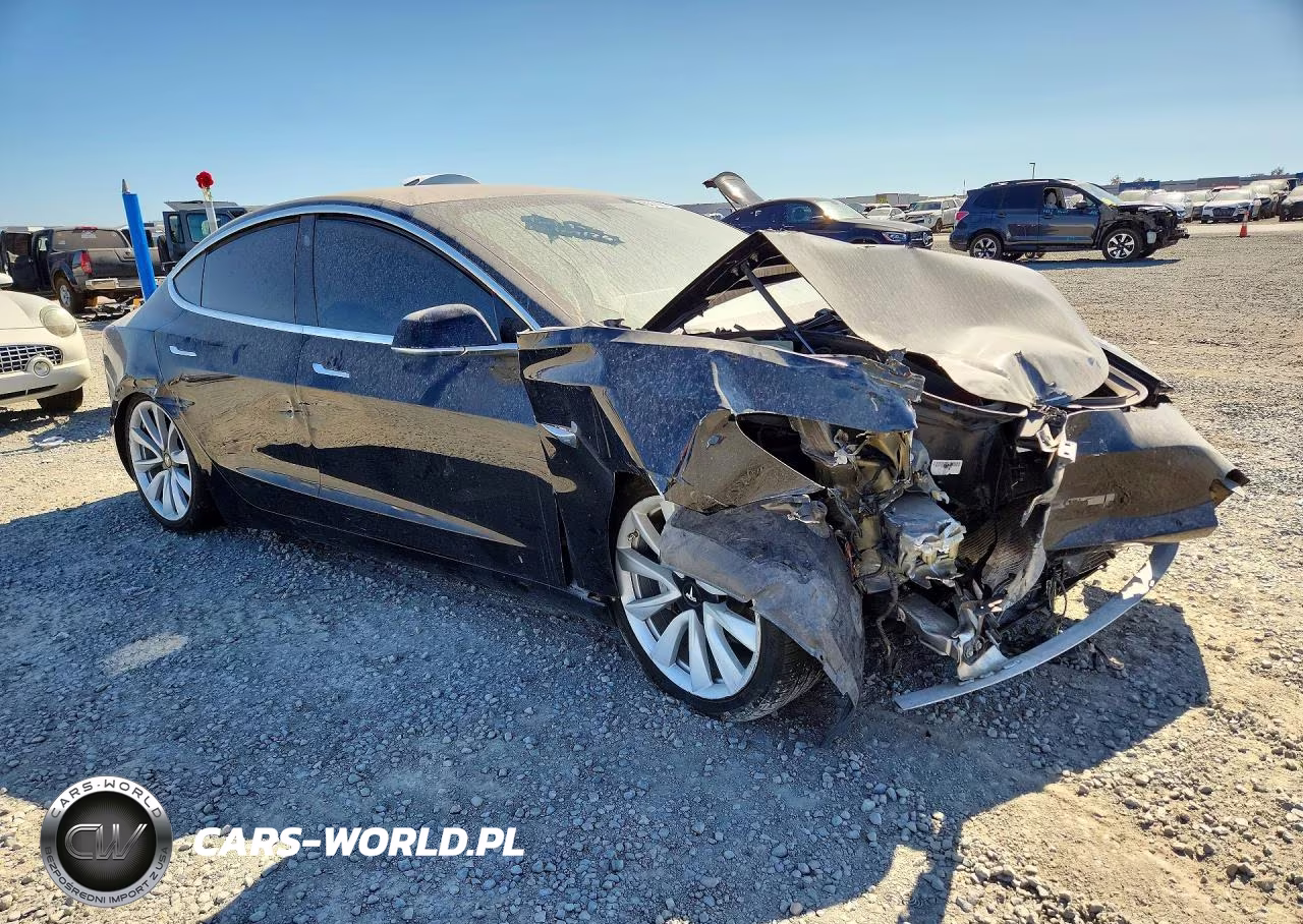 2018 Tesla Model 3 VIN:5YJ3E1EA0JF149310 - 4