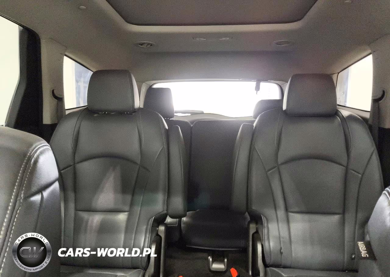 2019 Buick Enclave Essence VIN:5GAEVAKW5KJ262349 - 10