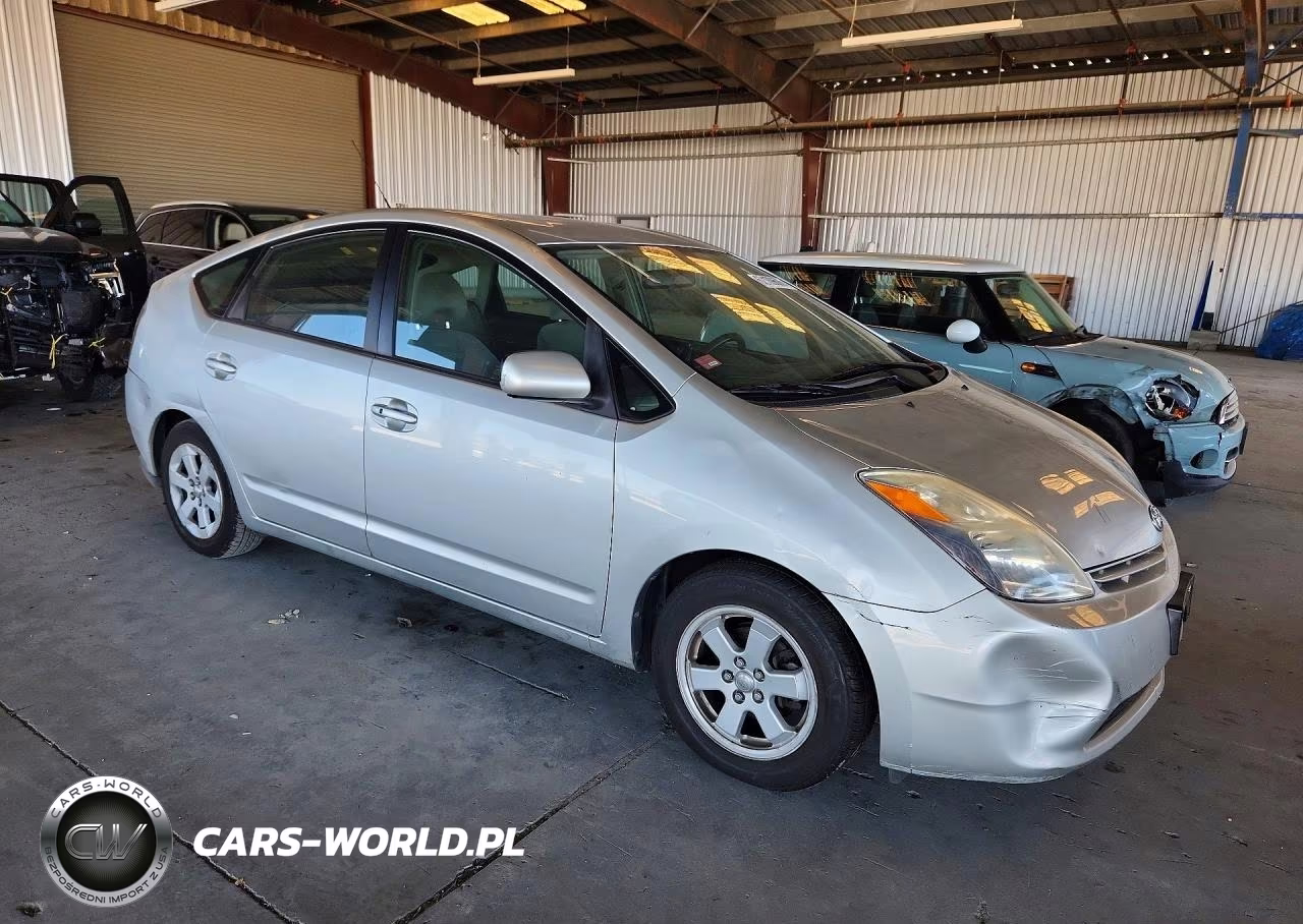 2005 Toyota Prius Base VIN:JTDKB20U953050581 - 4