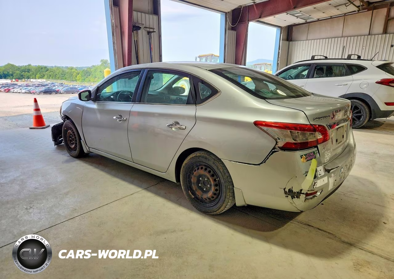 2015 Nissan Sentra S VIN:3N1AB7AP3FY233441 - 2