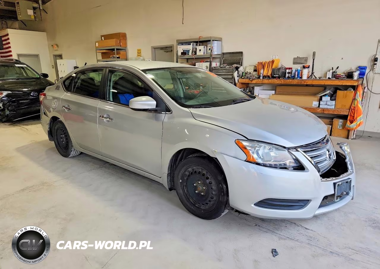 2015 Nissan Sentra S VIN:3N1AB7AP3FY233441 - 4