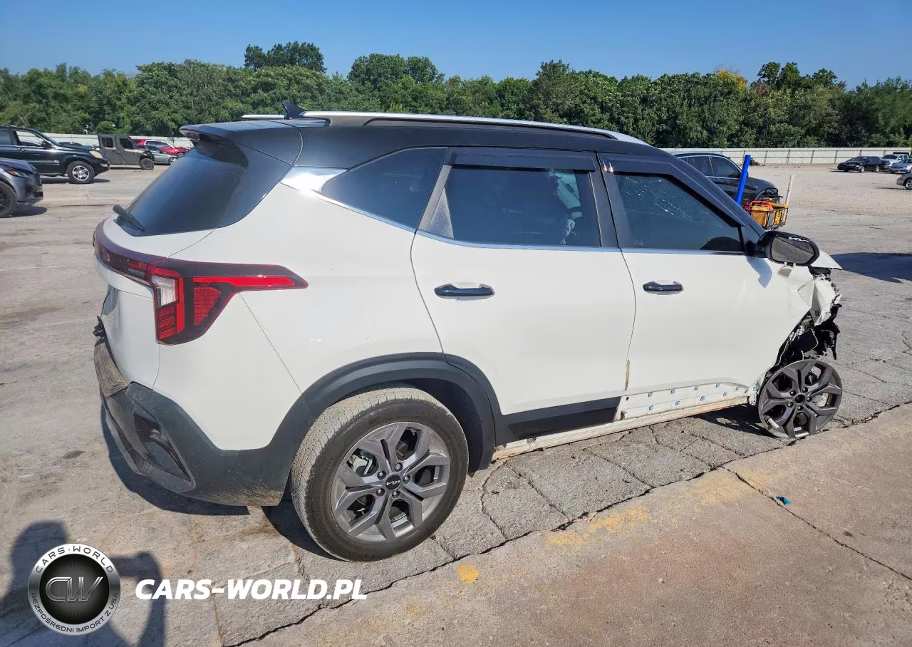 2024 Kia Seltos S VIN:KNDEU2AA2R7658940 - 3