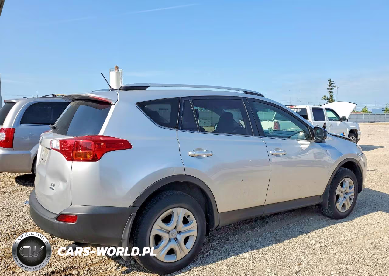 2015 Toyota Rav4 Le VIN:JTMBFREV8FD099751 - 3