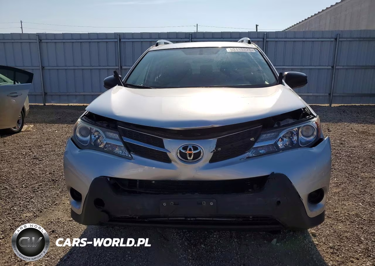 2015 Toyota Rav4 Le VIN:JTMBFREV8FD099751 - 5