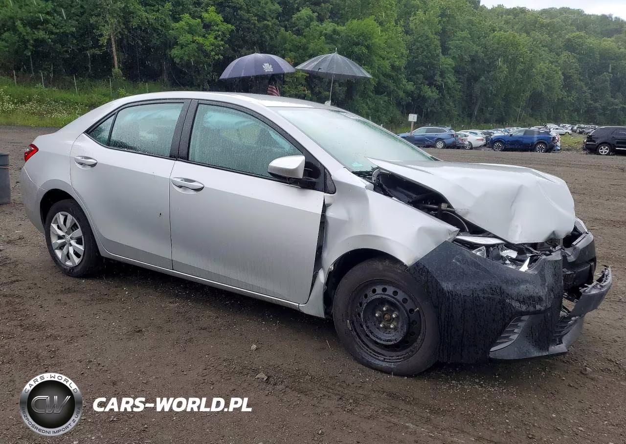 2016 Toyota Corolla Le Plus-Le Premium VIN:2T1BURHE3GC648966 - 4