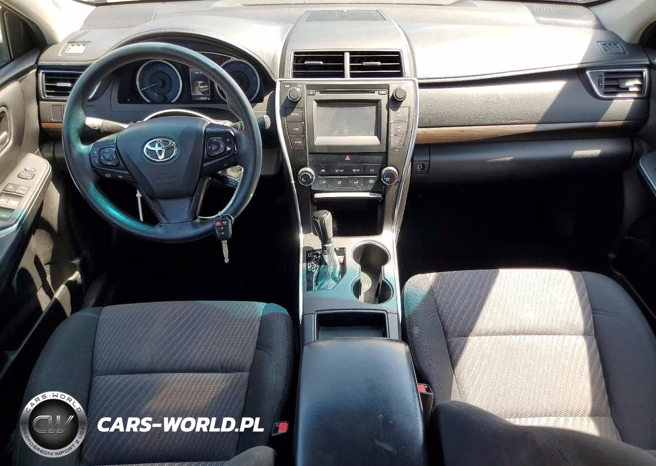 2016 Toyota Camry Le VIN:4T4BF1FK8GR571018 - 8