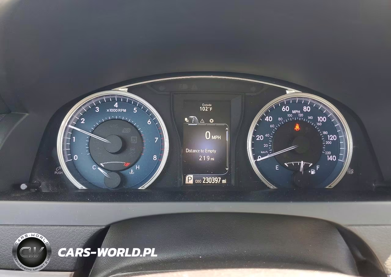 2016 Toyota Camry Le VIN:4T4BF1FK8GR571018 - 9