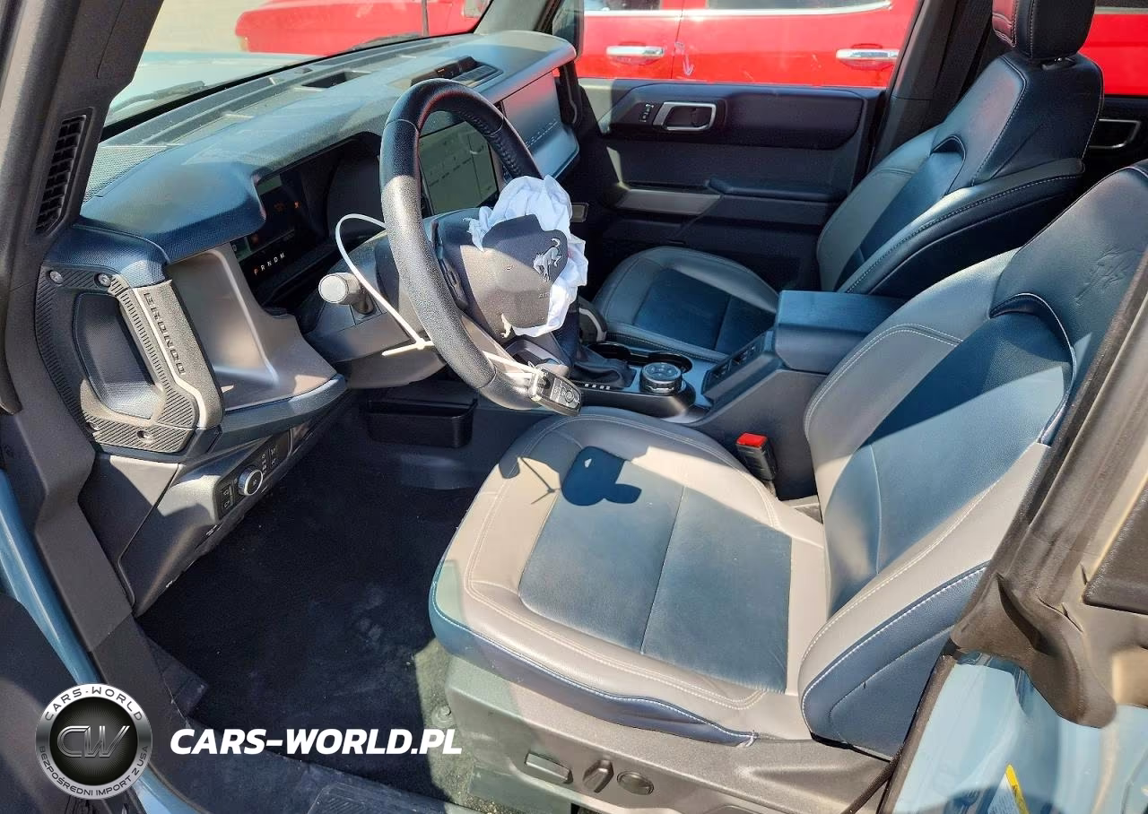 2023 Ford Bronco Base VIN:1FMDE5DH6PLB53941 - 7
