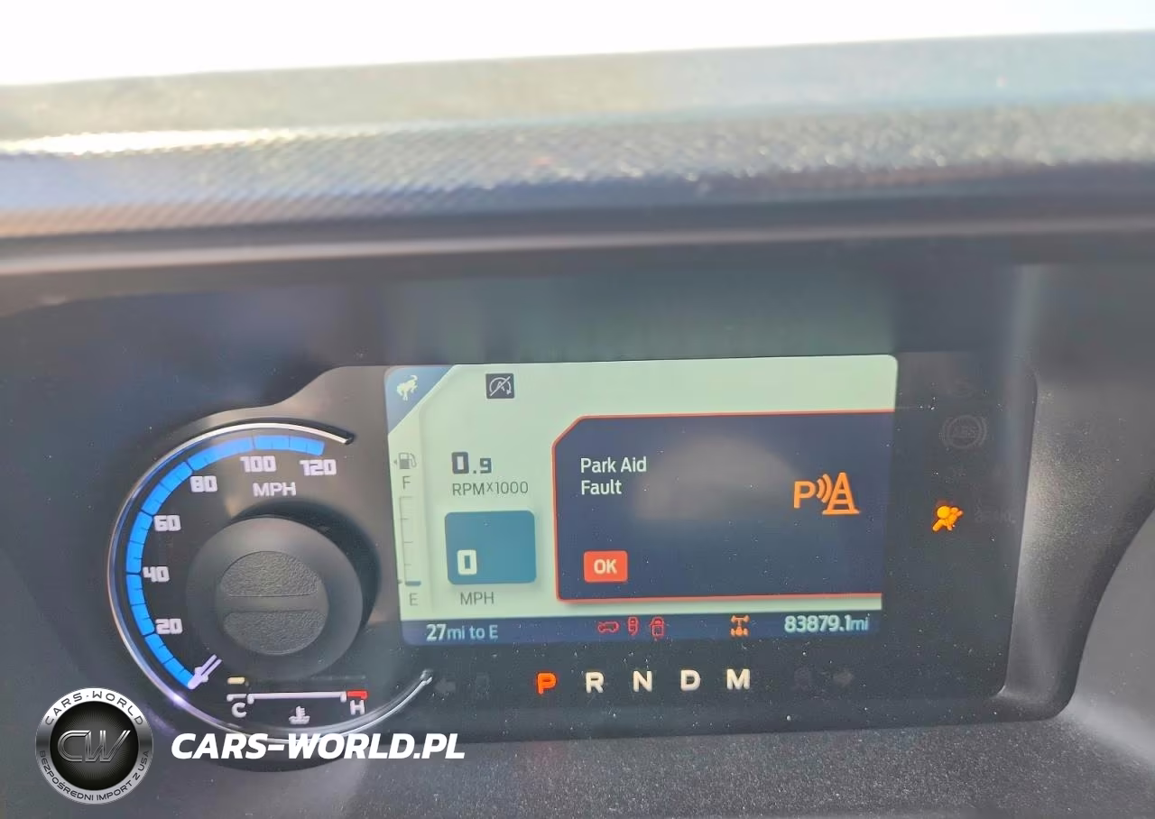 2023 Ford Bronco Base VIN:1FMDE5DH6PLB53941 - 9
