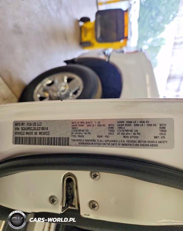 2020 Ram 2500 Tradesman VIN:3C6UR5CJ3LG218014 - 12