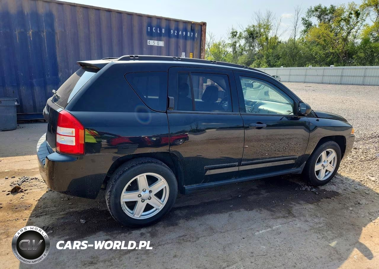2009 Jeep Compass VIN:1J4FT47A29D139814 - 3