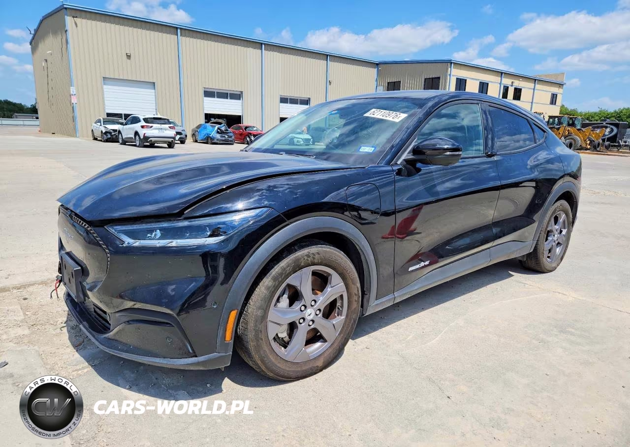 2023 Ford Mustang Mach-E Select VIN:3FMTK1R40PMA62844 - 1