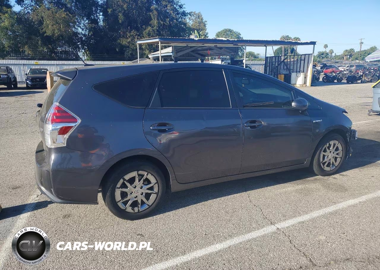 2016 Toyota Prius V Four VIN:JTDZN3EUXGJ048857 - 3