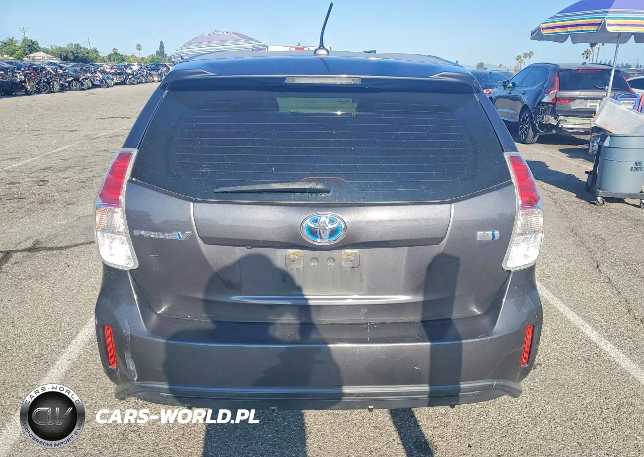 2016 Toyota Prius V Four VIN:JTDZN3EUXGJ048857 - 6