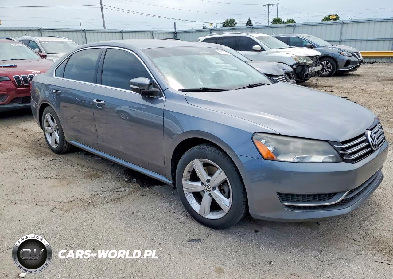 2015 Volkswagen Passat Se VIN:1VWBS7A30FC027921 - 4
