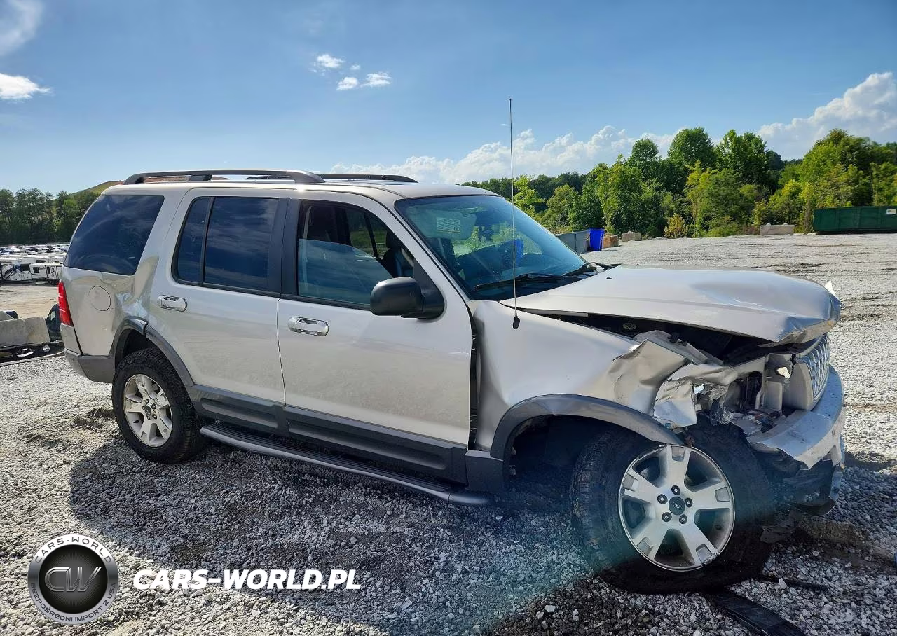 2003 Ford Explorer Xlt VIN:1FMZU73W53UB01208 - 4