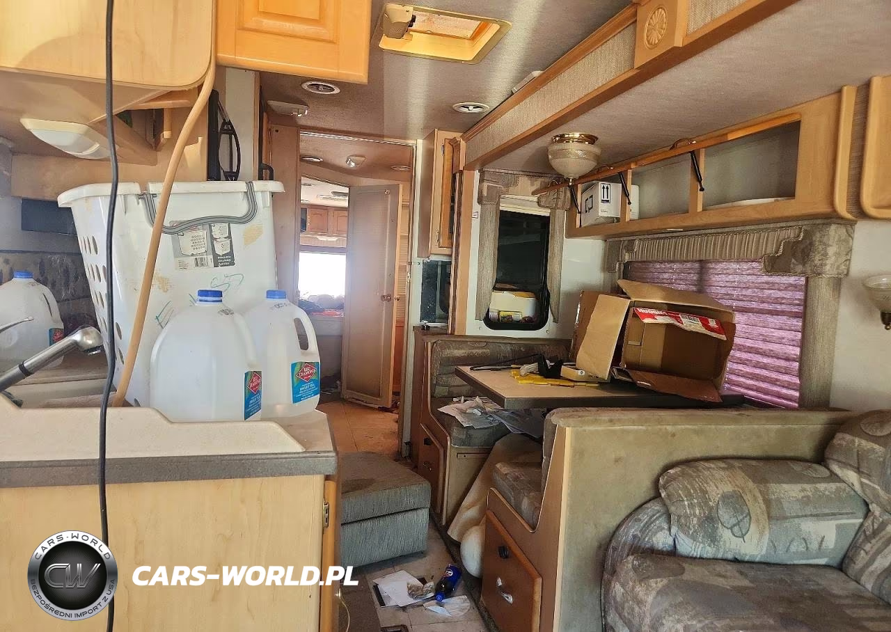 2003 Workhorse W22 Rv VIN:5B4MP67G533372123 - 6