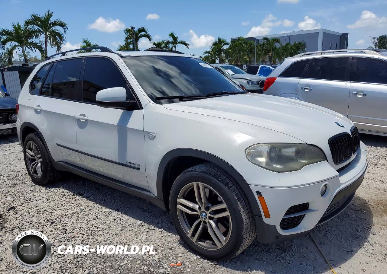2012 BMW X5 xDrive50I VIN:5UXZV8C51CL423296 - 4