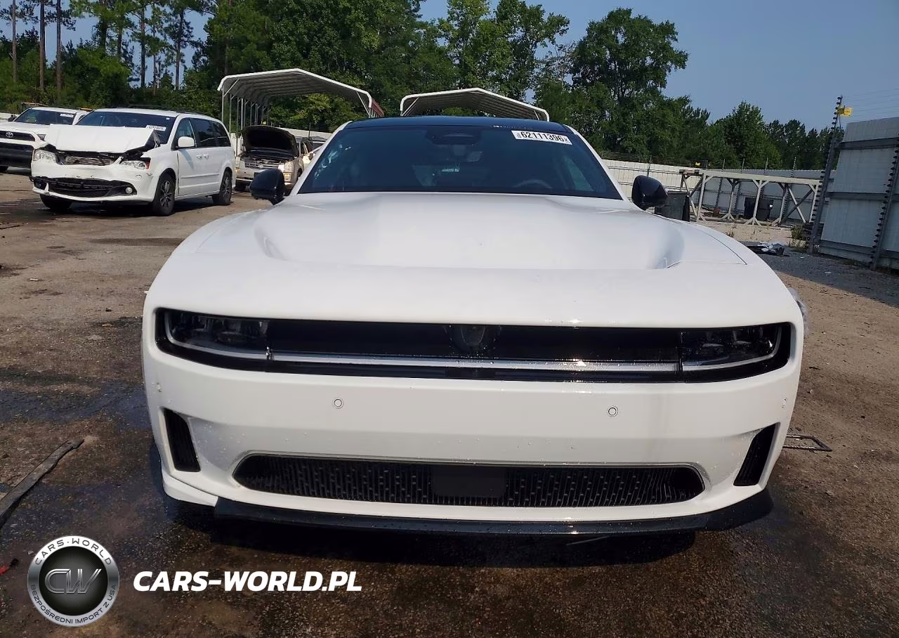 2024 Dodge Charger Daytona Scat Pack VIN:2C3CDBDK3RR206221 - 5