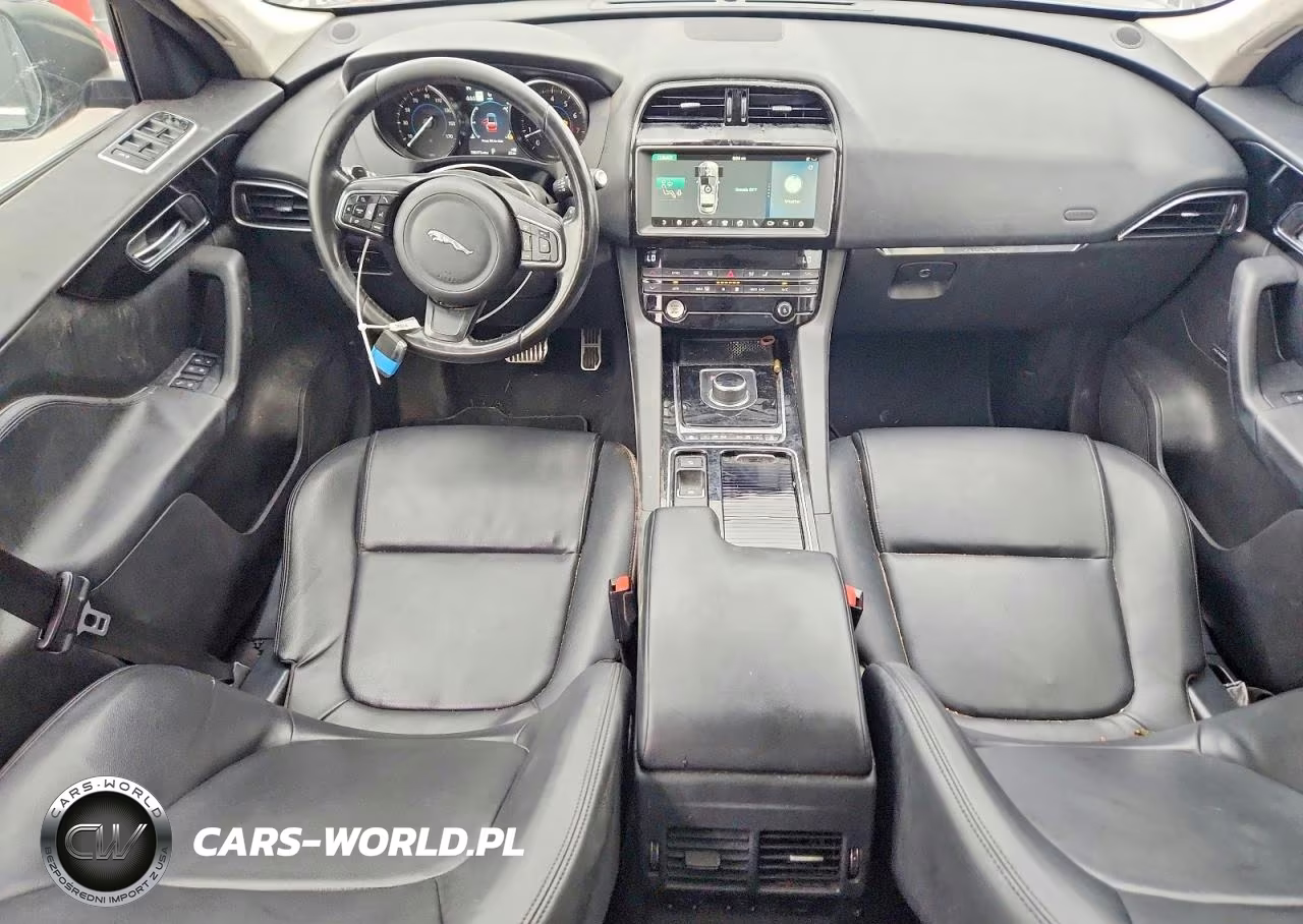 2019 Jaguar F-Pace Premium VIN:SADCJ2FX7KA399081 - 8