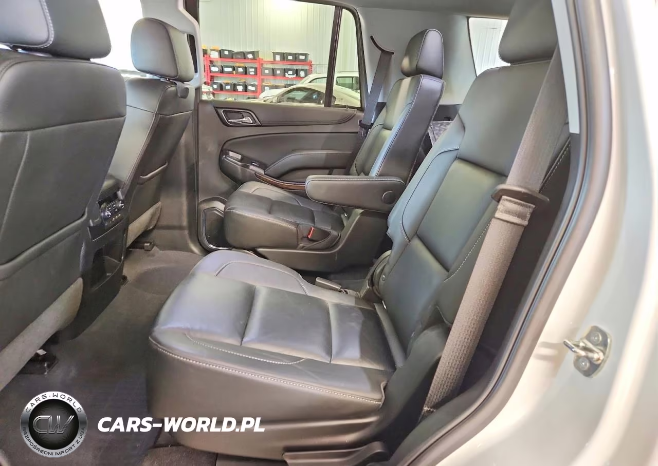 2019 Chevrolet Tahoe K1500 Lt VIN:1GNSKBKC9KR183586 - 11