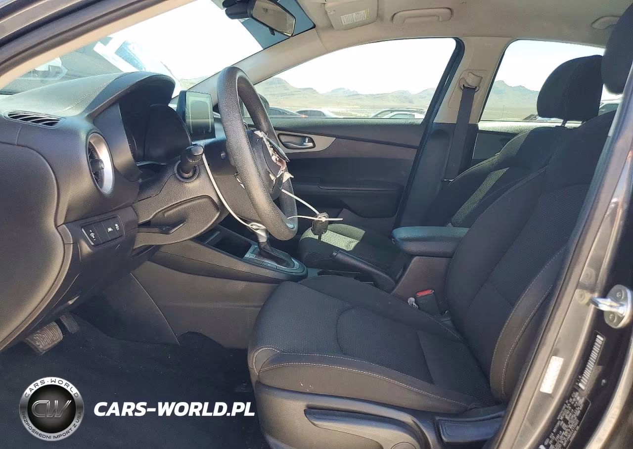2020 Kia Forte Fe VIN:3KPF24AD2LE172023 - 7