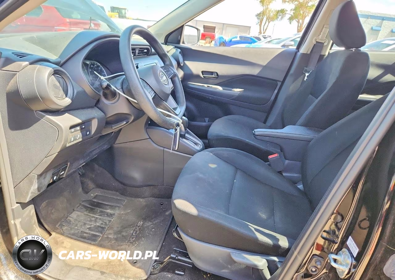 2024 Nissan Kicks S VIN:3N1CP5BV1RL595216 - 7
