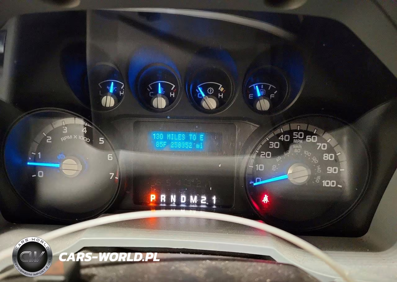 2013 Ford F250 Super Duty VIN:1FTBF2B65DEB31082 - 9