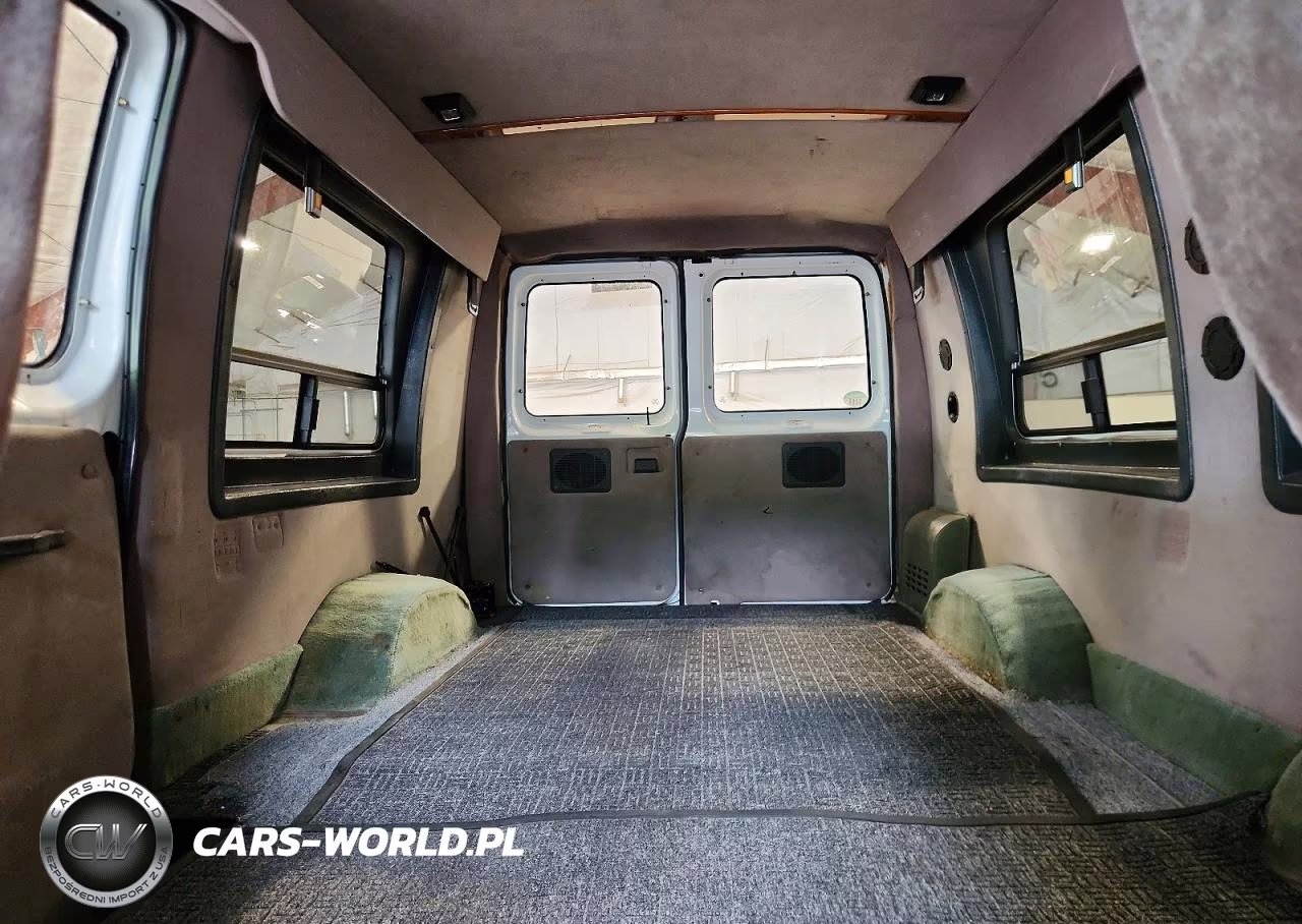 1995 Ford Econoline E150 Van VIN:1FDEE14Y8SHB44215 - 10