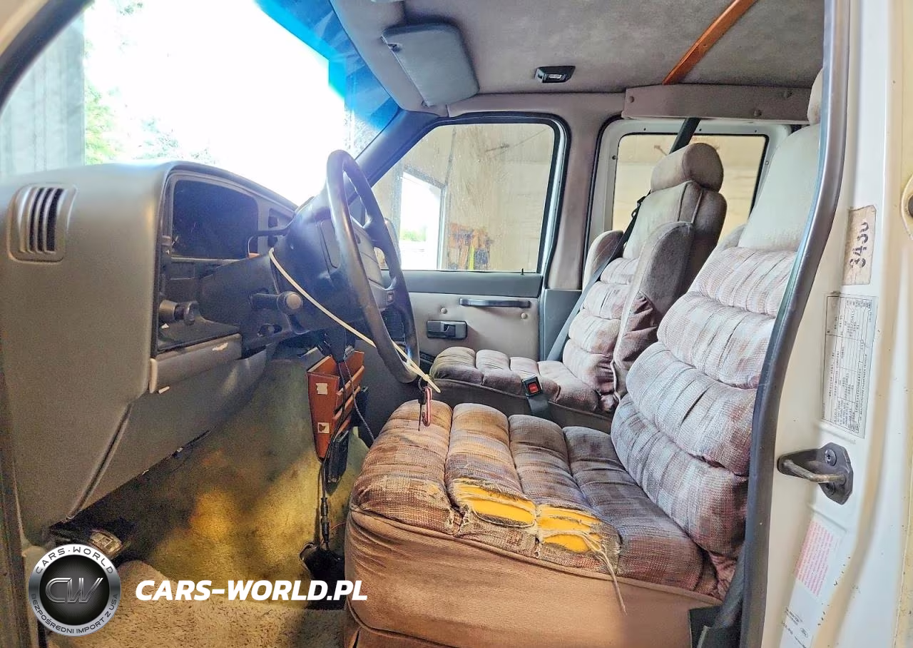 1995 Ford Econoline E150 Van VIN:1FDEE14Y8SHB44215 - 7