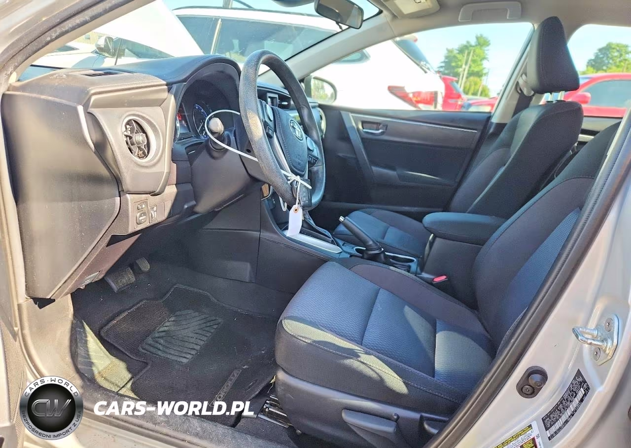 2018 Toyota Corolla Le VIN:2T1BURHE3JC086798 - 7