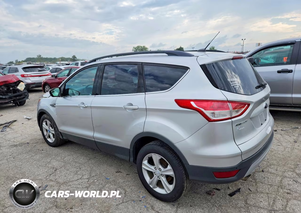2015 Ford Escape Se VIN:1FMCU9GX8FUA40137 - 2