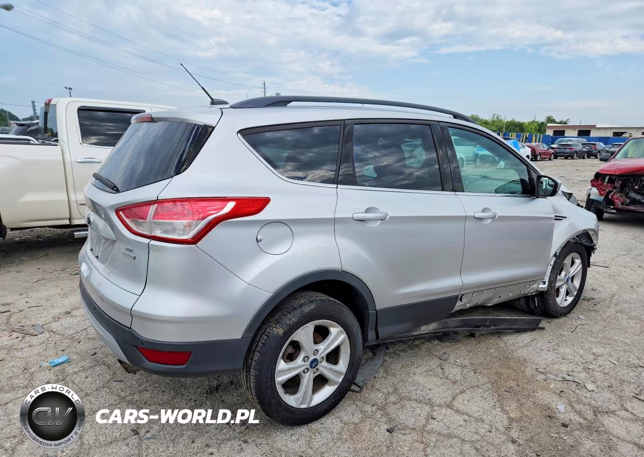 2015 Ford Escape Se VIN:1FMCU9GX8FUA40137 - 3