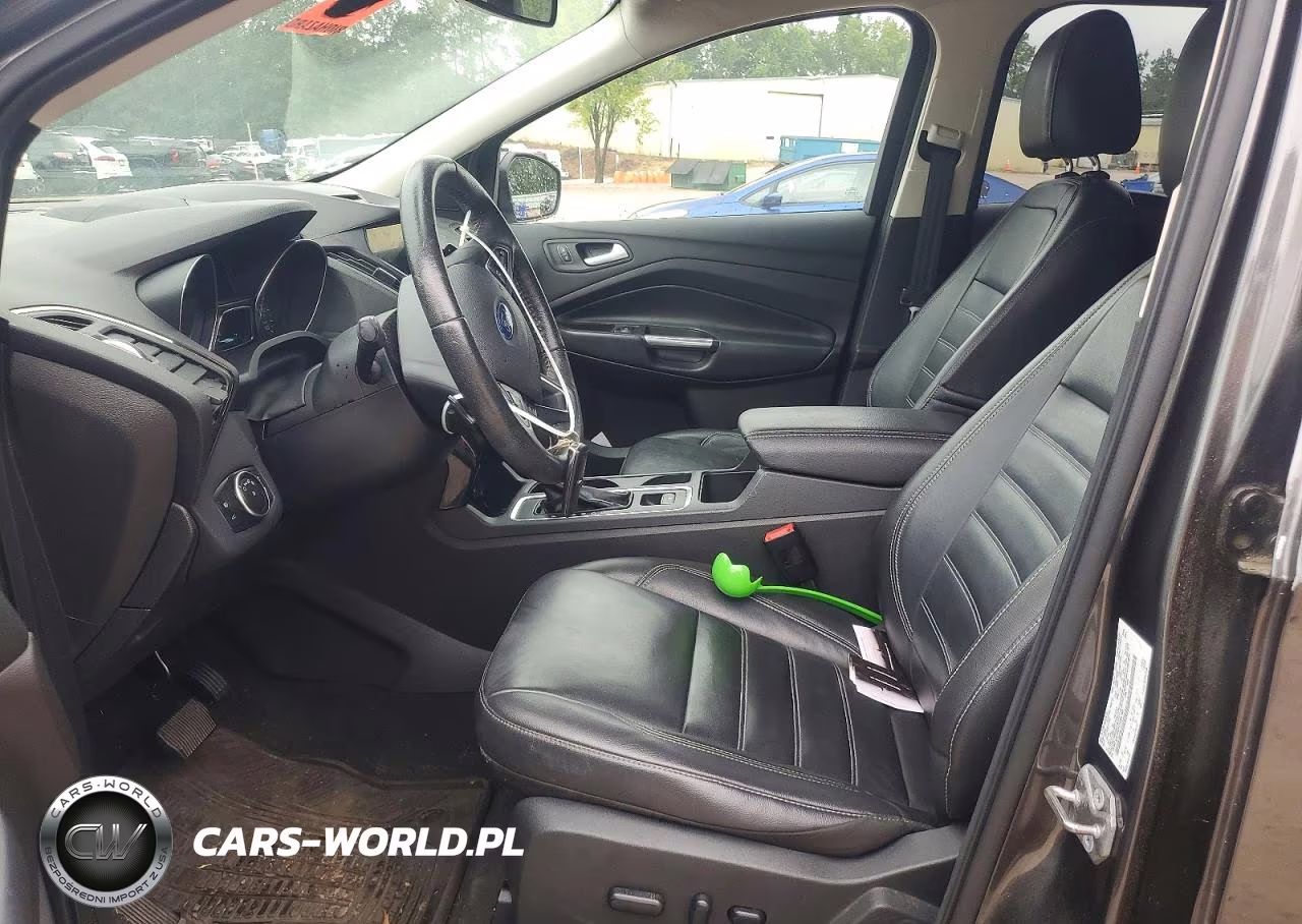 2017 Ford Escape Titanium VIN:1FMCU9JD2HUA86564 - 7