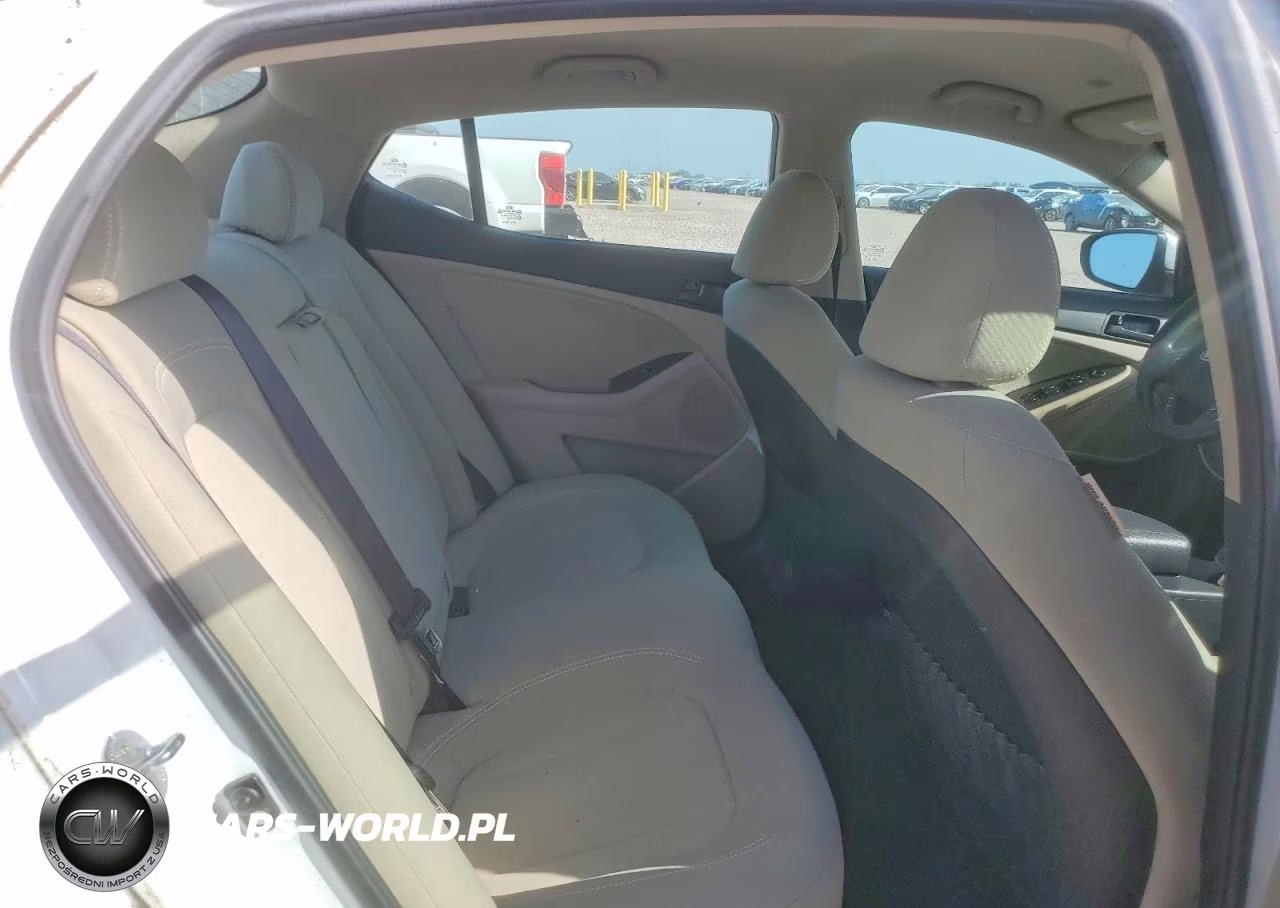 2011 Kia Optima Lx VIN:KNAGM4A79B5103426 - 10
