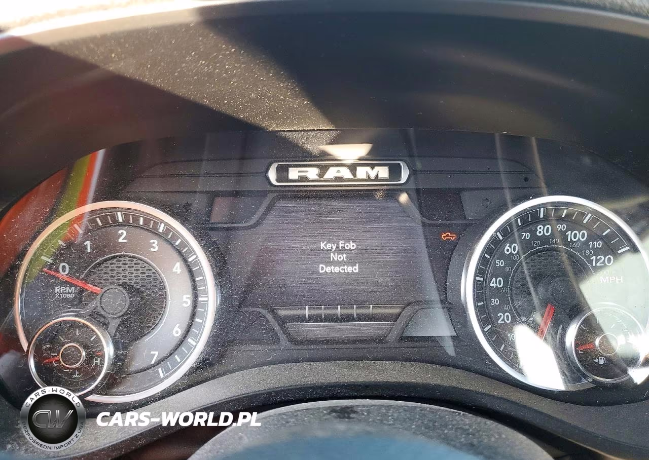 2024 Ram 1500 Laramie VIN:1C6SRFJT0RN108717 - 9