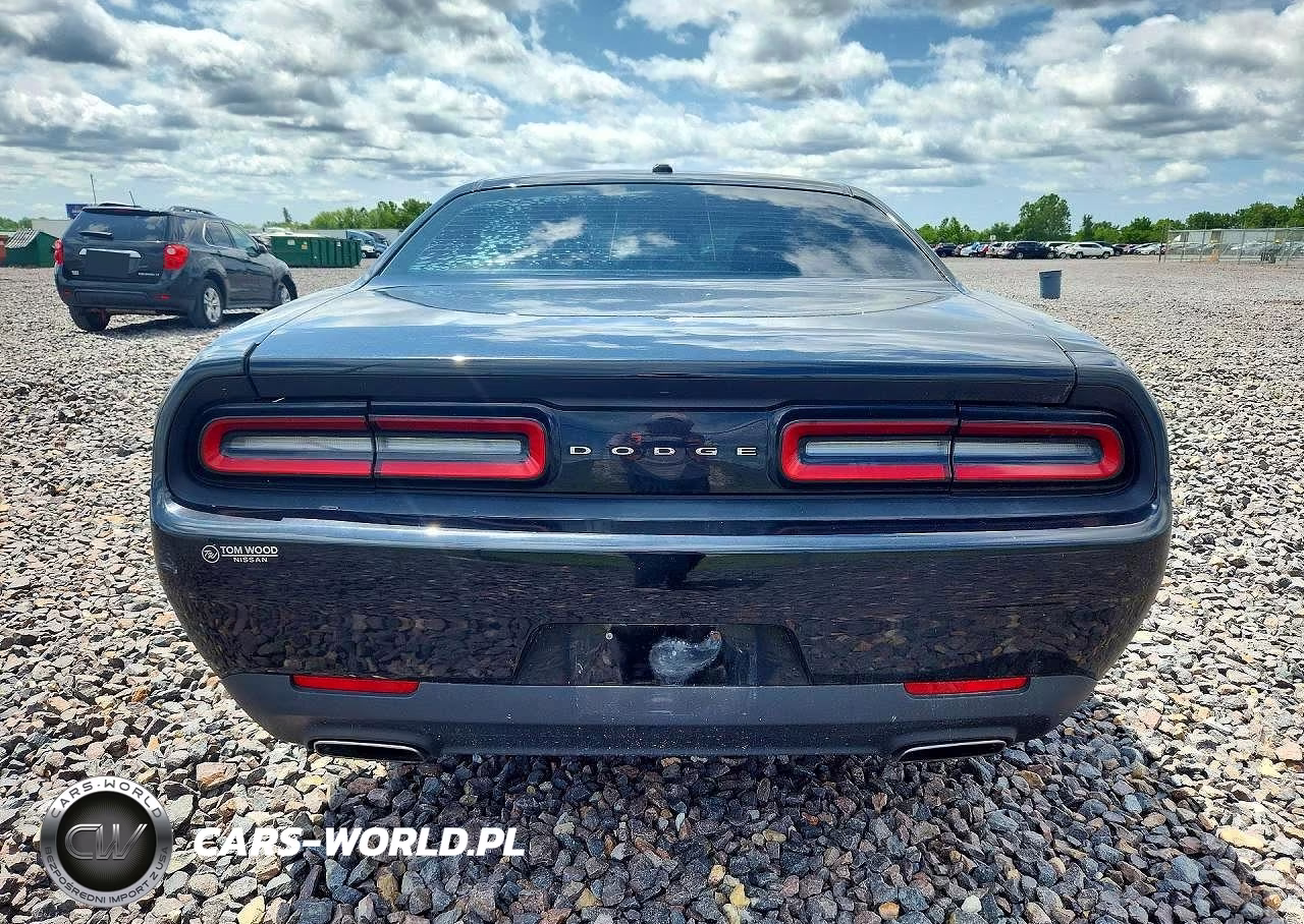 2015 Dodge Challenger Sxt VIN:2C3CDZAG9FH711867 - 6