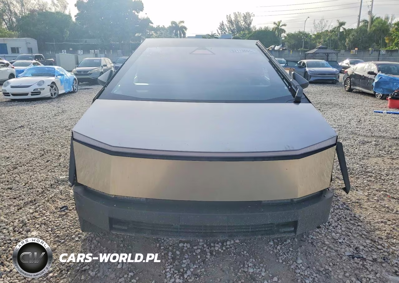 2024 Tesla Cybertruck VIN:7G2CEHED8RA009319 - 5