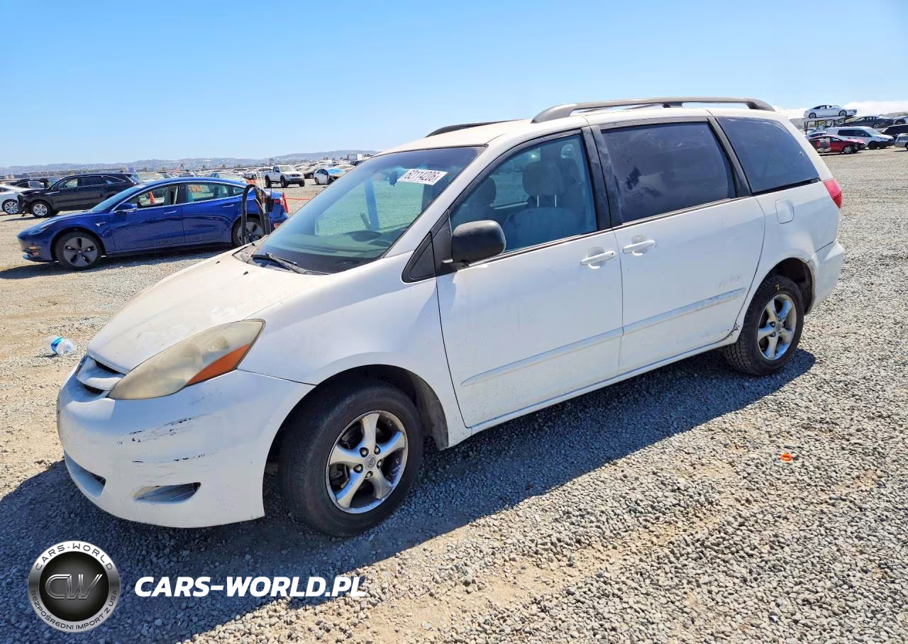 2007 Toyota Sienna Le 7-Passenger