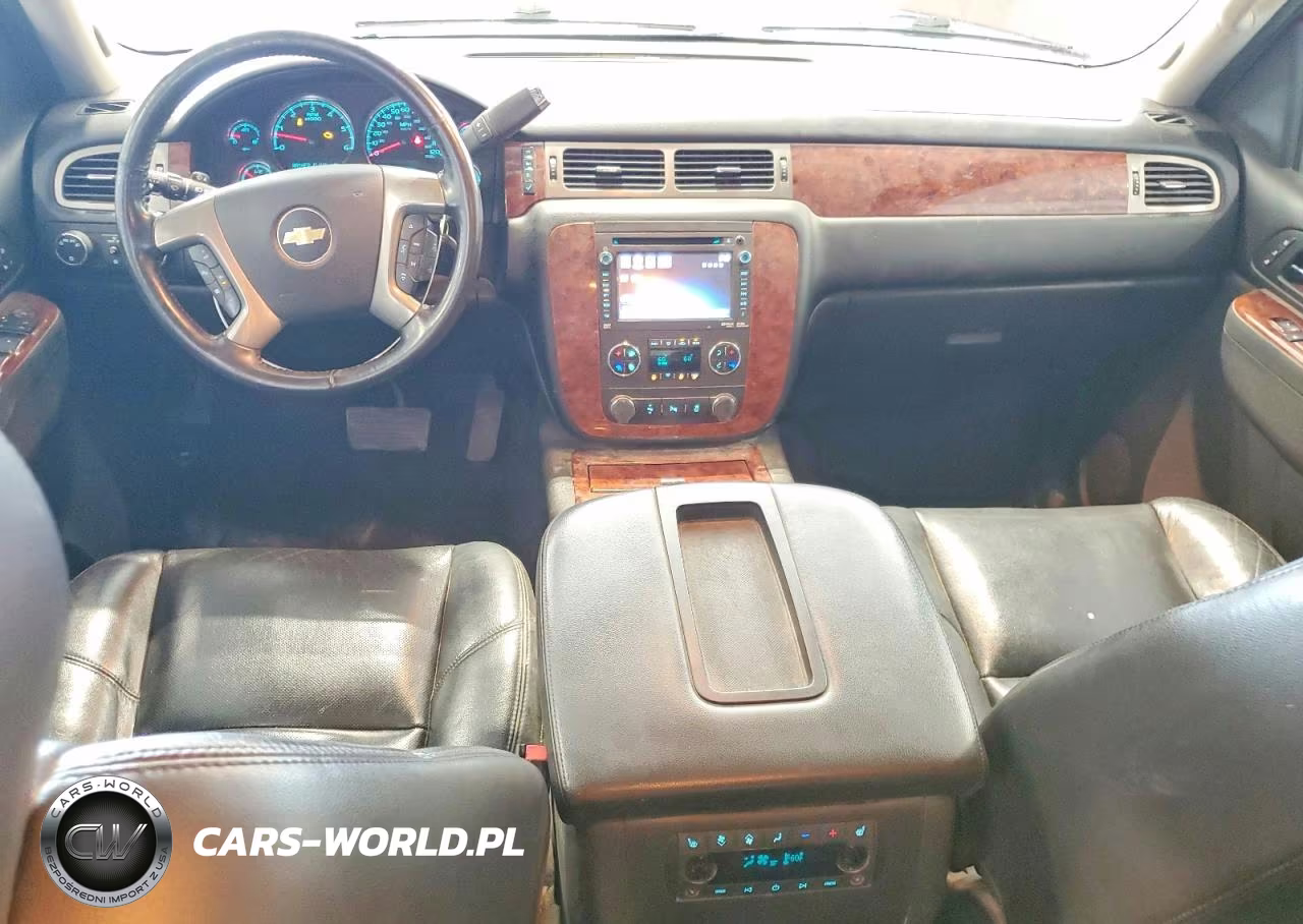 2013 Chevrolet Tahoe VIN:1GNSKCE09DR131613 - 8