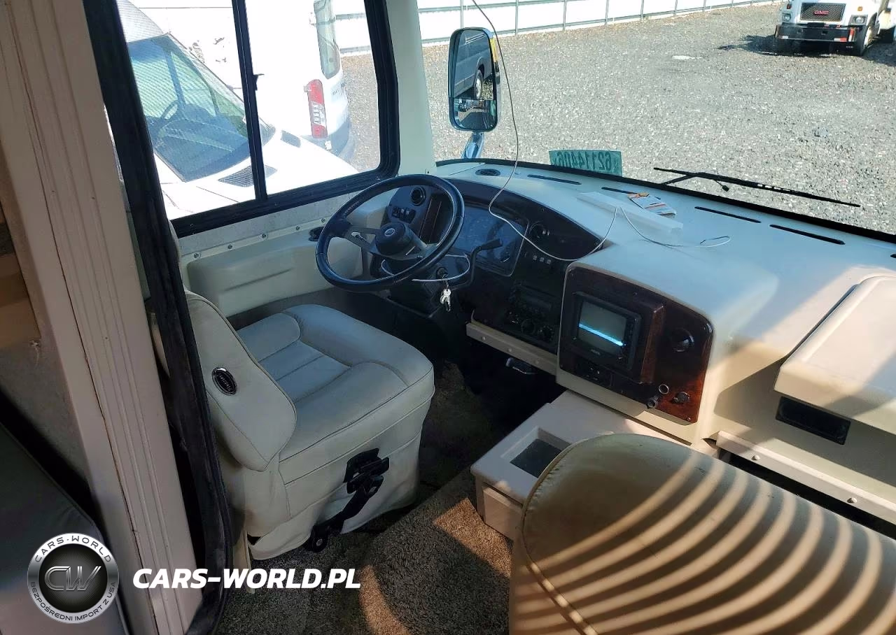 2005 Workhorse Custom Chassis Motorhome Chassis W24 VIN:5B4MPA7G953409177 - 5