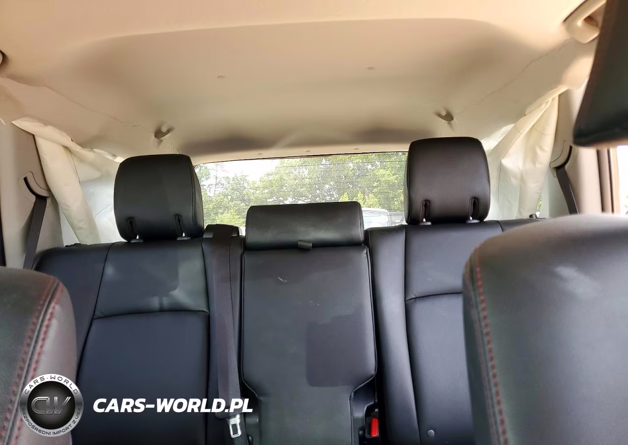 2023 Toyota 4Runner Trd Off-Road Premium VIN:JTERU5JRXP6170634 - 10